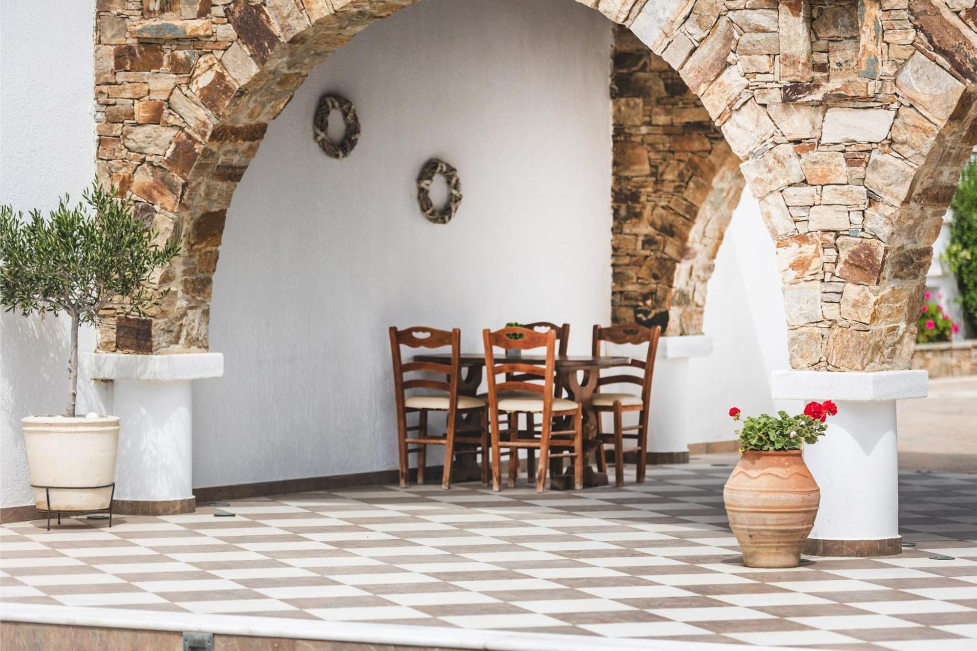 Summer Dream Ii Aparthotel Agia Anna (Naxos)